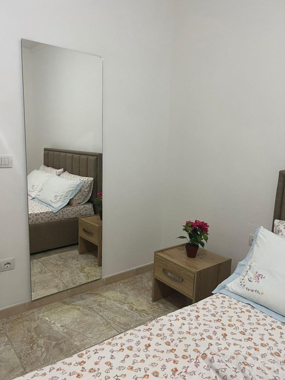 Keiti'S Home Dukat Ngoại thất bức ảnh